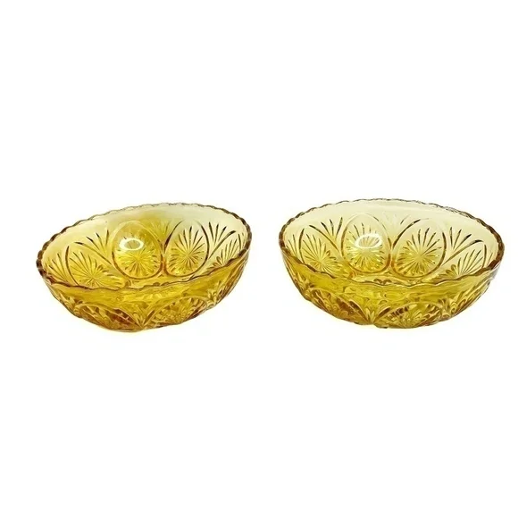 2 Vintage Indiana Glass Co Star Cameo Medallion Yellow Bowls 💛 - Picture 2 of 10